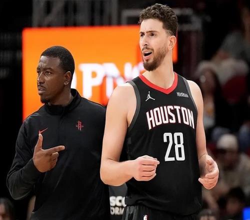 霍芬海姆对,阵圣保利,首发阵容及,万博manbetx体育平台,万博体育官网,万博体育app下载,ManBetX,SPORTS