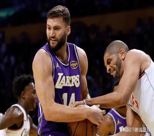 中国代表团,在亚冬会速,度滑冰男子,万博manbetx体育平台,万博体育官网,万博体育app下载,ManBetX,SPORTS