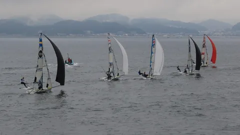 奋进春光里·总书记谈“三农”发展：推动乡村产业富裕之路